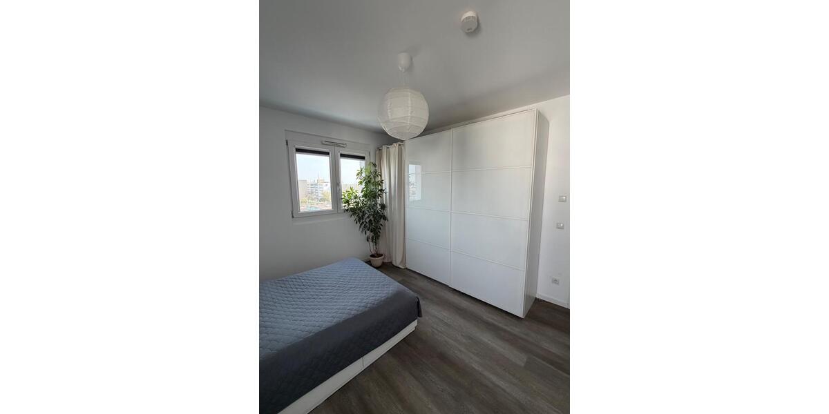 Wohnen auf Zeit Wesseling - 3 Zimmer, 80 m&sup2;, 2.450&euro; | Angebot:25982241