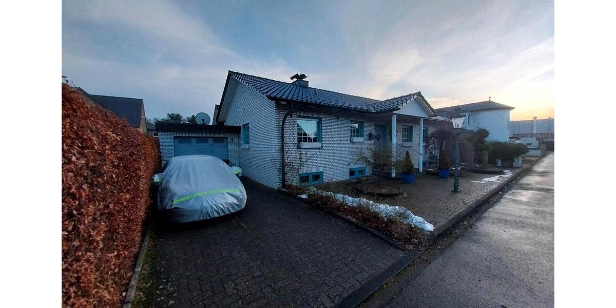 Bungalow Ennigerloh - 2 Zimmer, 142 m&sup2;, 1.500&euro; | Angebot:24806027