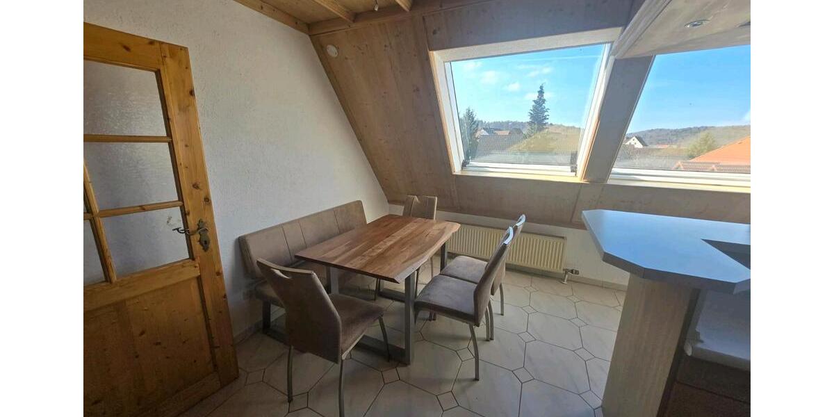 Maisonettenwohnung Egloffstein - 3 Zimmer, 96 m&sup2;, 840&euro; | Angebot:25702428