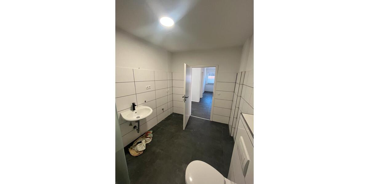 Erdgeschoßwohnung Neuhaus (Oste) - 3.5 Zimmer, 100 m&sup2;, 850&euro; | Angebot:25782492