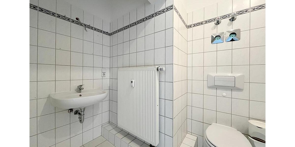 Erdgeschoßwohnung Glauchau - 3 Zimmer, 56 m&sup2;, 360&euro; | Angebot:26003173