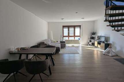 Wohnung Walldorf - 2 Zimmer, 78 m&sup2;, 1.000&euro; | Angebot:26001514