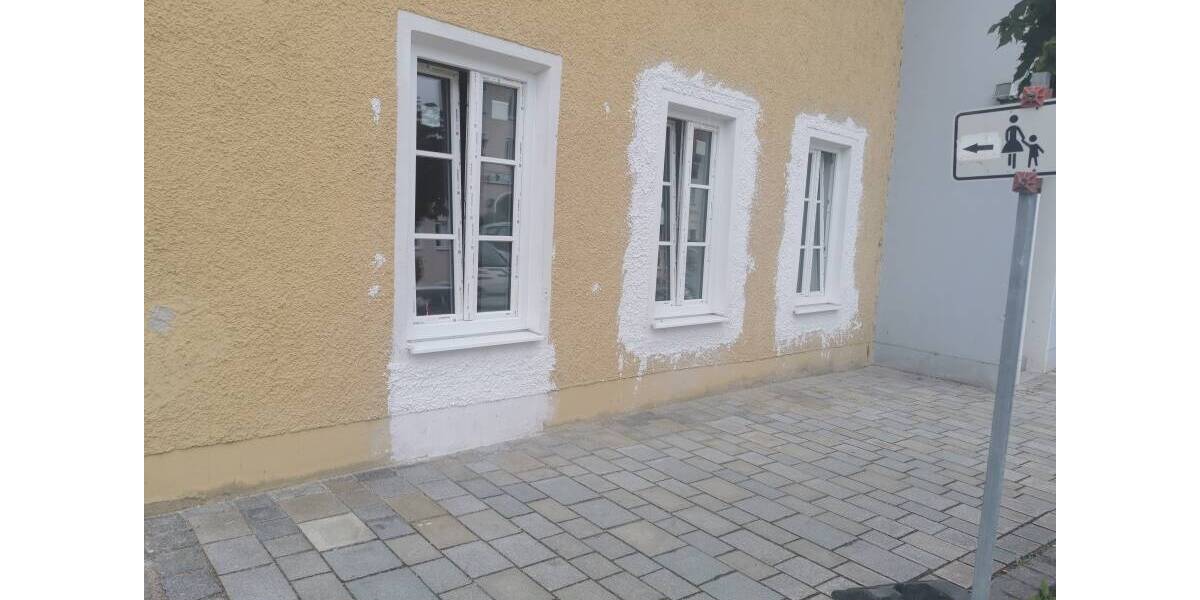 Gewerbeobjekt Pfarrkirchen - 3 Zimmer, 110 m&sup2;, 1.100&euro; | Angebot:24111928