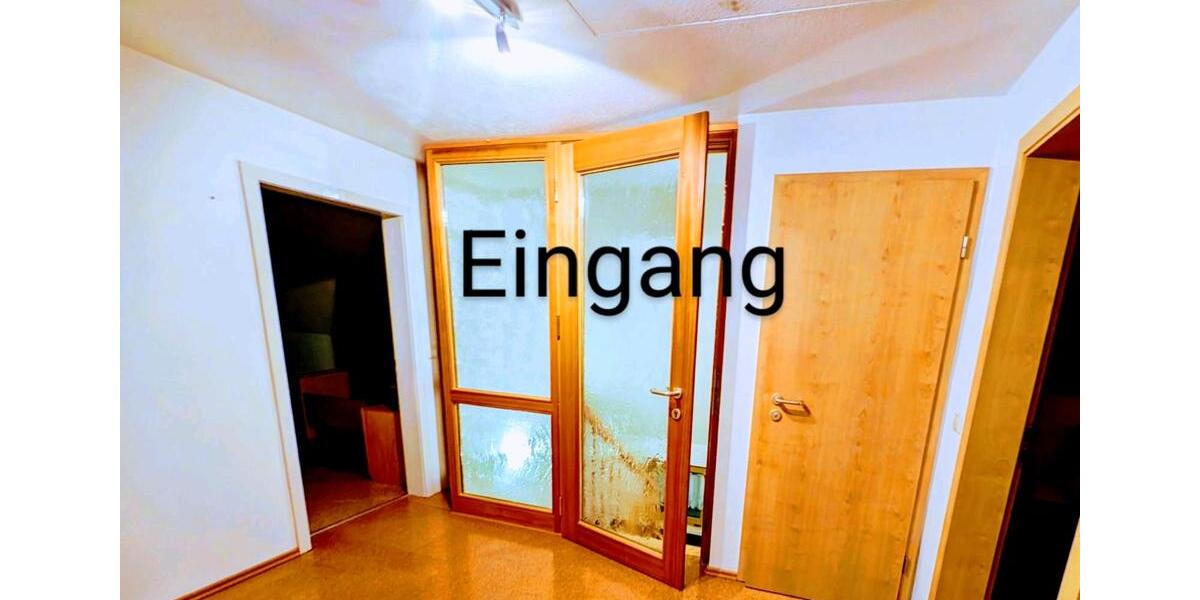 Dachgeschoßwohnung Neubulach - 3 Zimmer, 75 m&sup2;, 1.100&euro; | Angebot:24739967