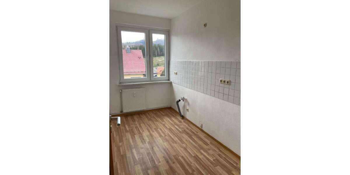 Modernisierte 3 Zimmer Wohnung mit Dusche. Ultramoderne Pelletheizung ! - Appartement Schierke Schierke | Angebot:16068723