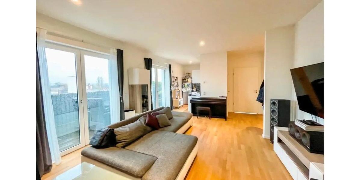 Dachgeschoßwohnung Blankenfelde-Mahlow Mahlow - 3 Zimmer, 91 m&sup2;, 1.450&euro; | Angebot:26512731