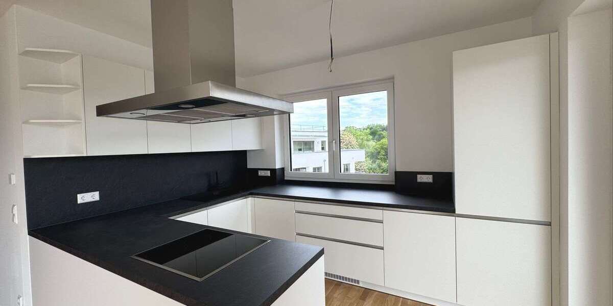 Etagenwohnung Nürtingen - 2 Zimmer, 105 m&sup2;, 1.567&euro; | Angebot:25781749
