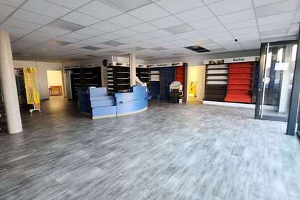 Gewerbeobjekt Ofterdingen - 1.500&euro; | Angebot:26173300