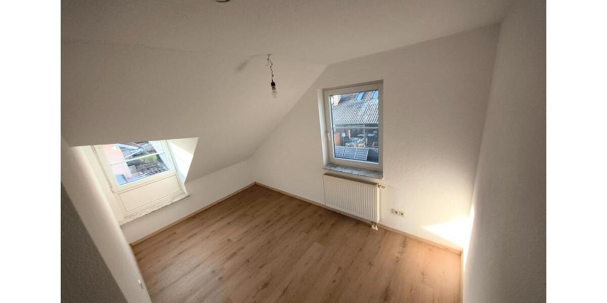 Maisonettenwohnung Rottenburg am Neckar - 3 Zimmer, 96 m&sup2;, 952&euro; | Angebot:26661642