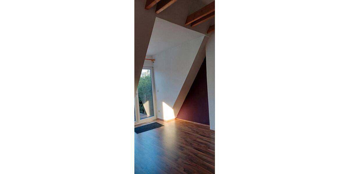 Dachgeschoßwohnung Twistringen - 2 Zimmer, 65 m&sup2;, 500&euro; | Angebot:25430987