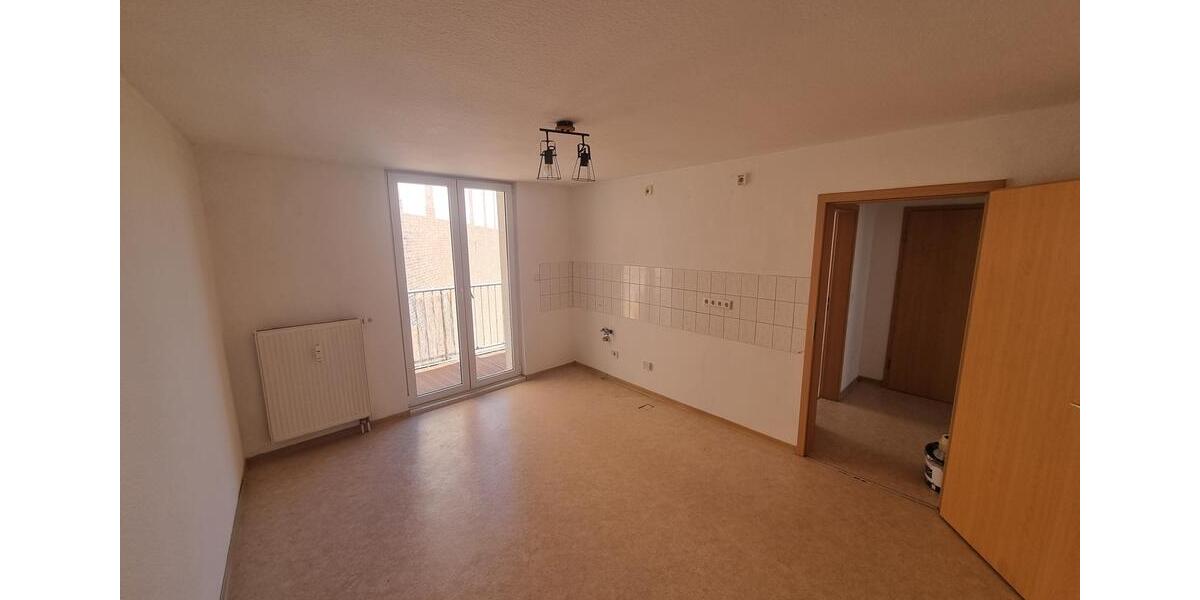 Dachgeschoßwohnung Burg - 2 Zimmer, 64 m&sup2;, 384&euro; | Angebot:23846294