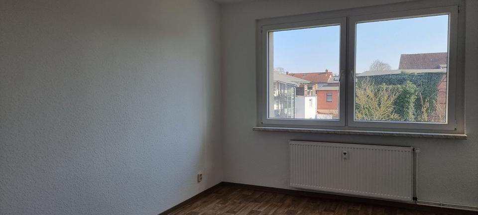 Etagenwohnung Malchin - 2 Zimmer, 49 m&sup2;, 300&euro; | Angebot:25805178