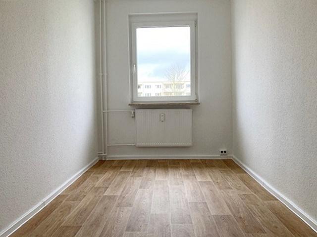 Etagenwohnung Hermsdorf - 3 Zimmer, 60 m&sup2;, 350&euro; | Angebot:25648744