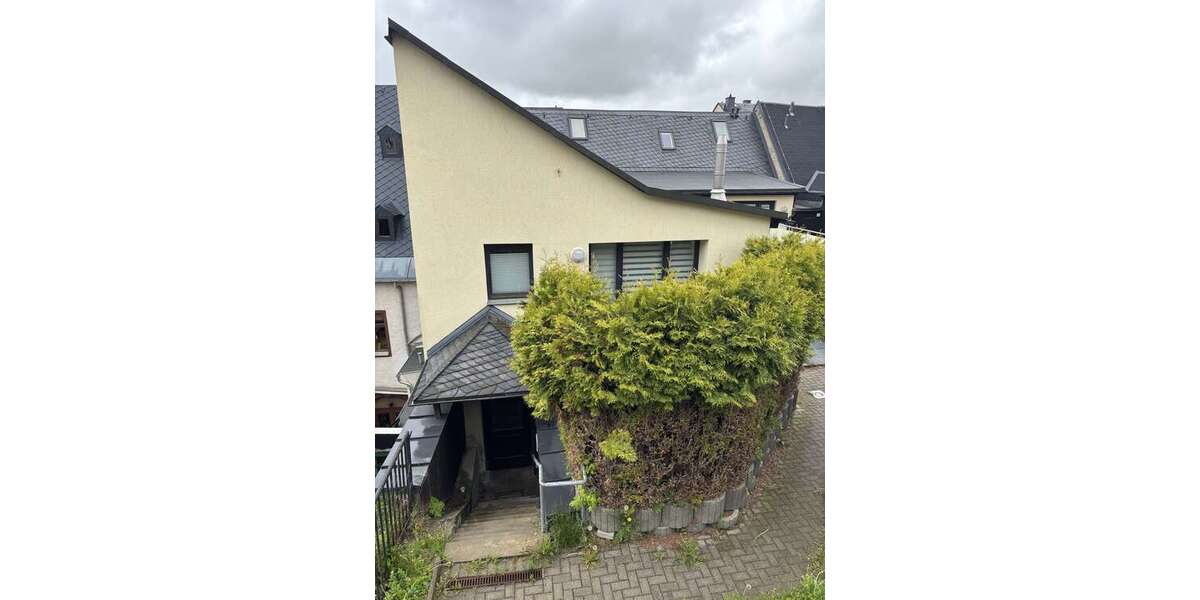 Etagenwohnung Annaberg-Buchholz Buchholz - 4 Zimmer, 102 m&sup2;, 475&euro; | Angebot:26642213