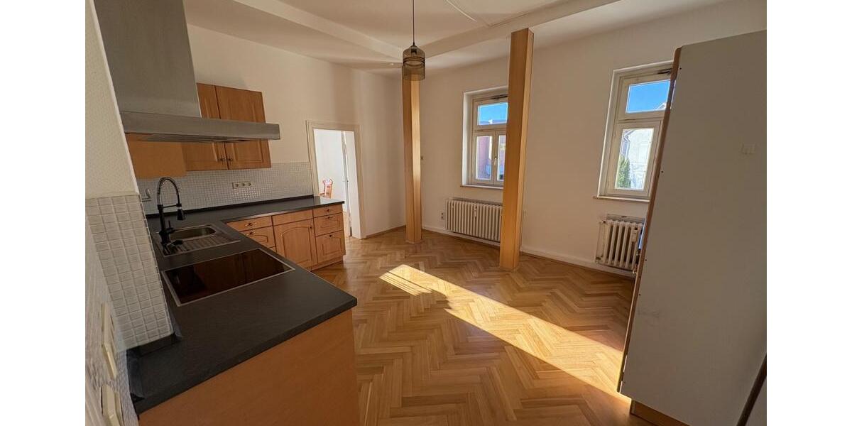 Dachgeschoßwohnung Helmstedt - 4 Zimmer, 170 m&sup2;, 890&euro; | Angebot:24624668