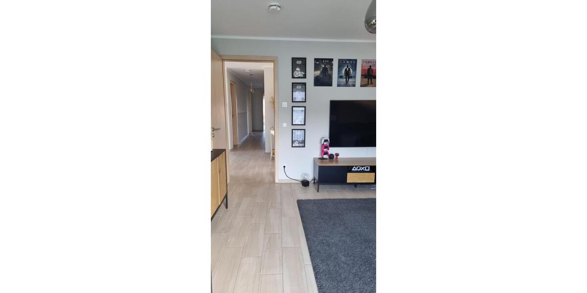 Dachgeschoßwohnung Wismar Altstadt - 5 Zimmer, 144 m&sup2;, 1.550&euro; | Angebot:26284702
