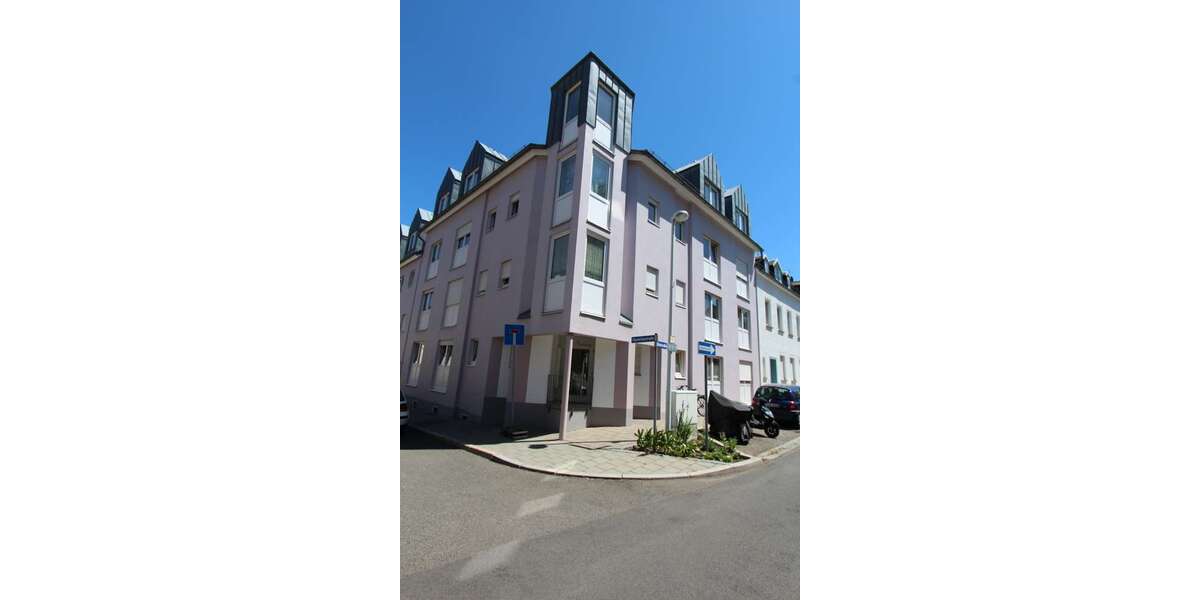 Etagenwohnung Glauchau - 1 Zimmer, 32 m&sup2;, 200&euro; | Angebot:25088329