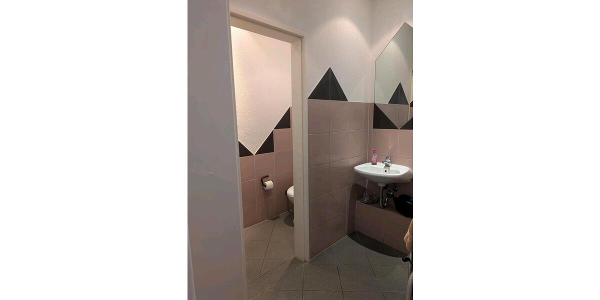 Wohnen auf Zeit Halle (Saale) Damaschkestraße - 2 Zimmer, 40 m&sup2;, 400&euro; | Angebot:24816577