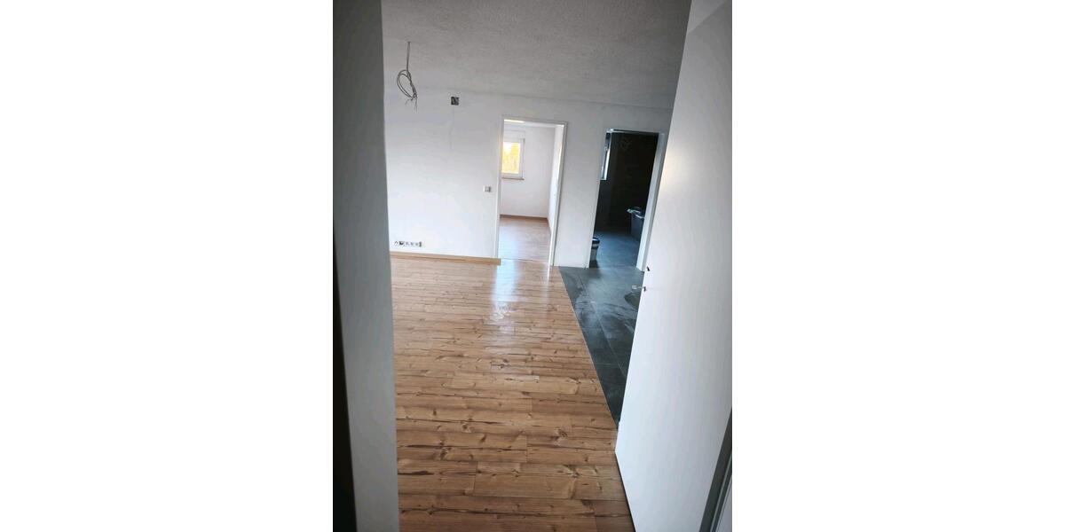 Etagenwohnung Roßleben-Wiehe Wiehe - 3.5 Zimmer, 85 m&sup2;, 880&euro; | Angebot:24984064