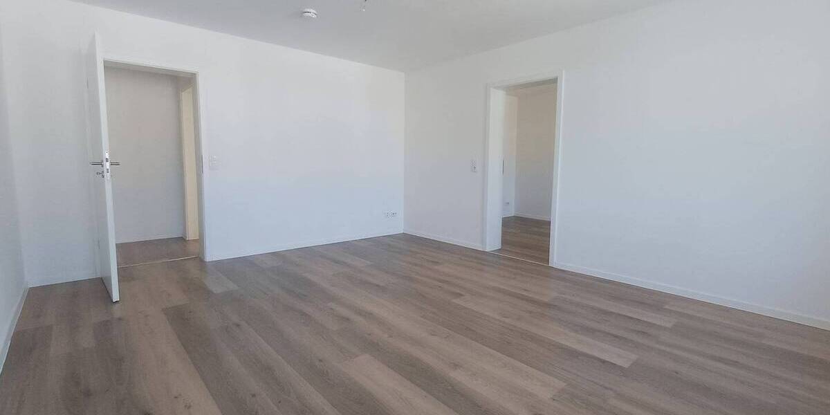 Etagenwohnung Glauchau - 4 Zimmer, 89 m&sup2;, 499&euro; | Angebot:26816314