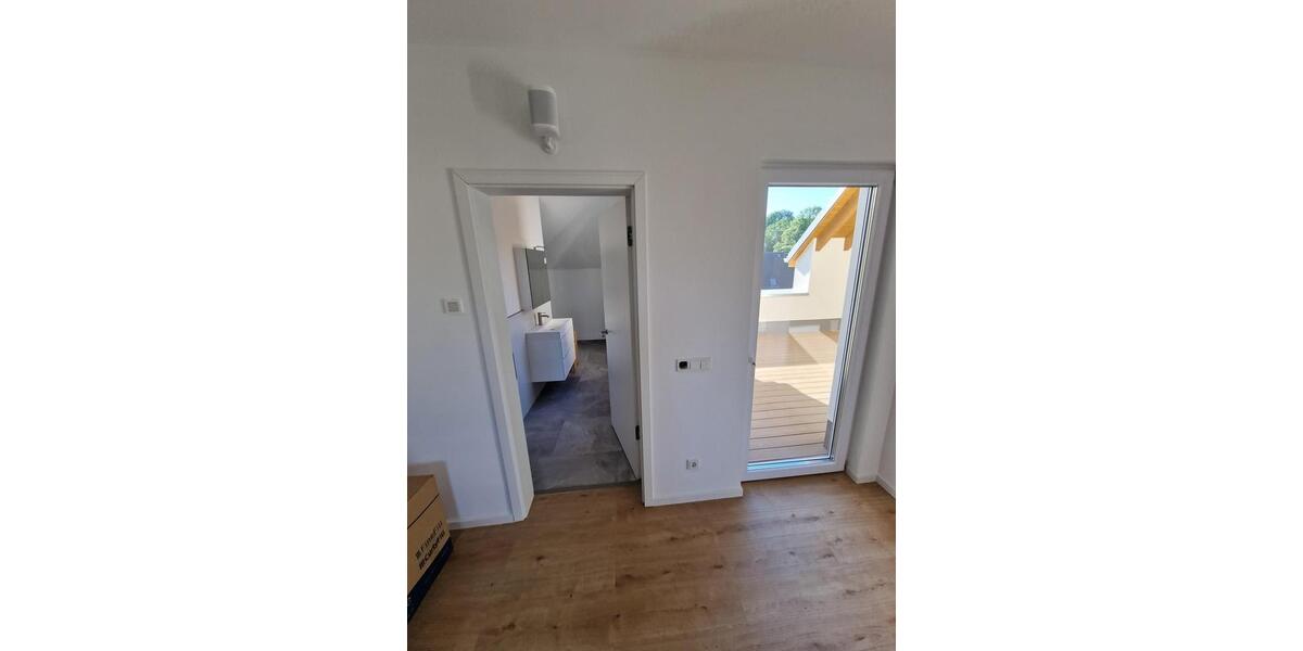 Reihenhaus Leipzig Nordost - 6 Zimmer, 190 m&sup2;, 2.625&euro; | Angebot:26001263