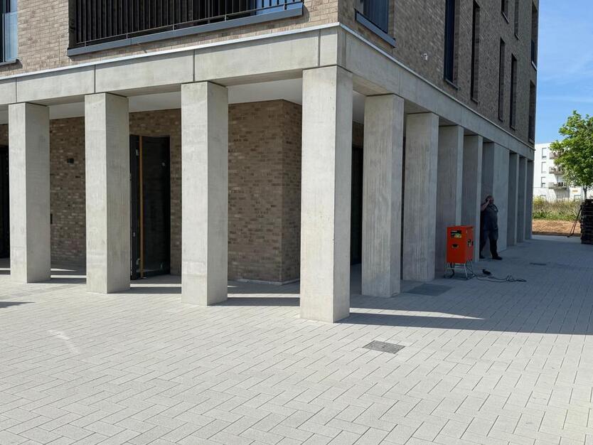 Attraktive Fläche für BäckereiCafé in Schweinfurt, Bellevue zimmer