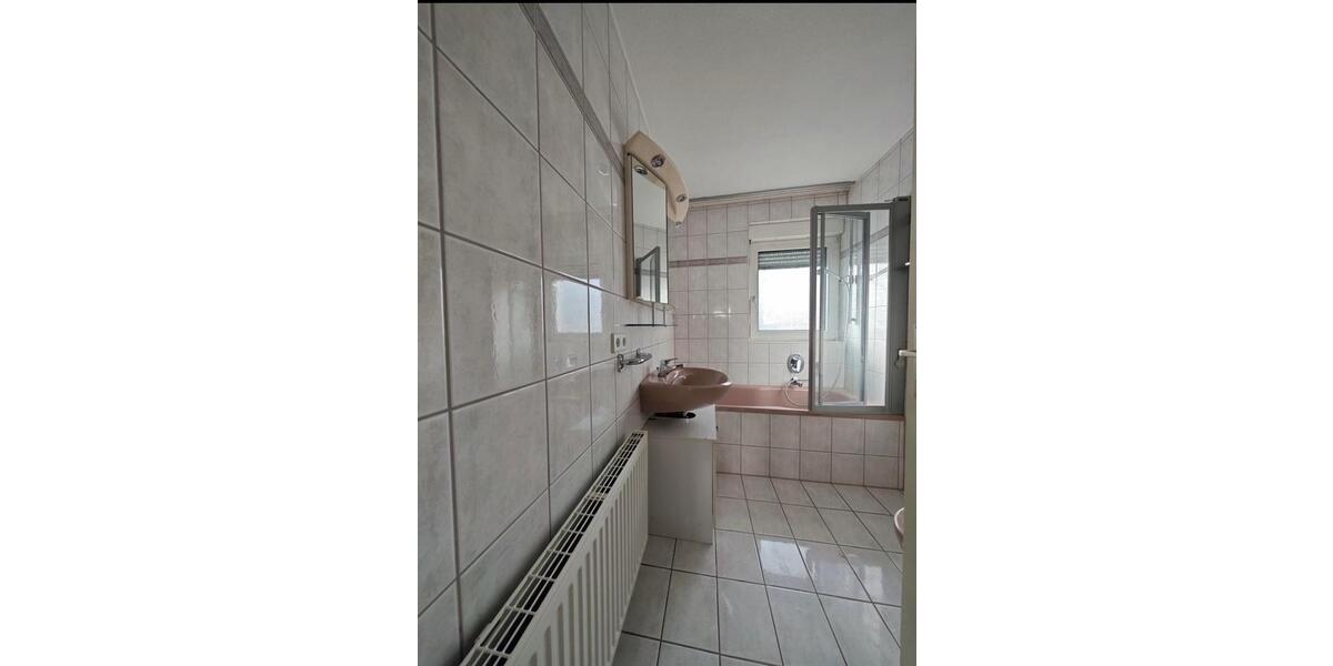 Etagenwohnung Welzheim - 3 Zimmer, 65 m&sup2;, 1.080&euro; | Angebot:26481758