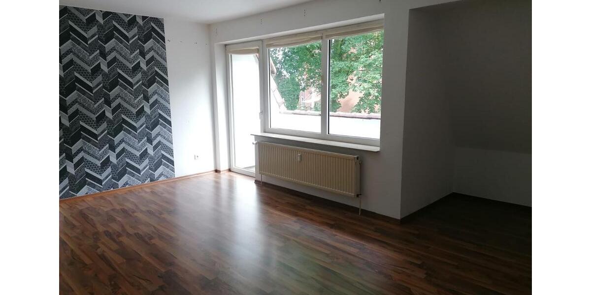 Zu sofort - nette OG-Wohnung in 26131Oldenburg zu vermieten 2 zimmer