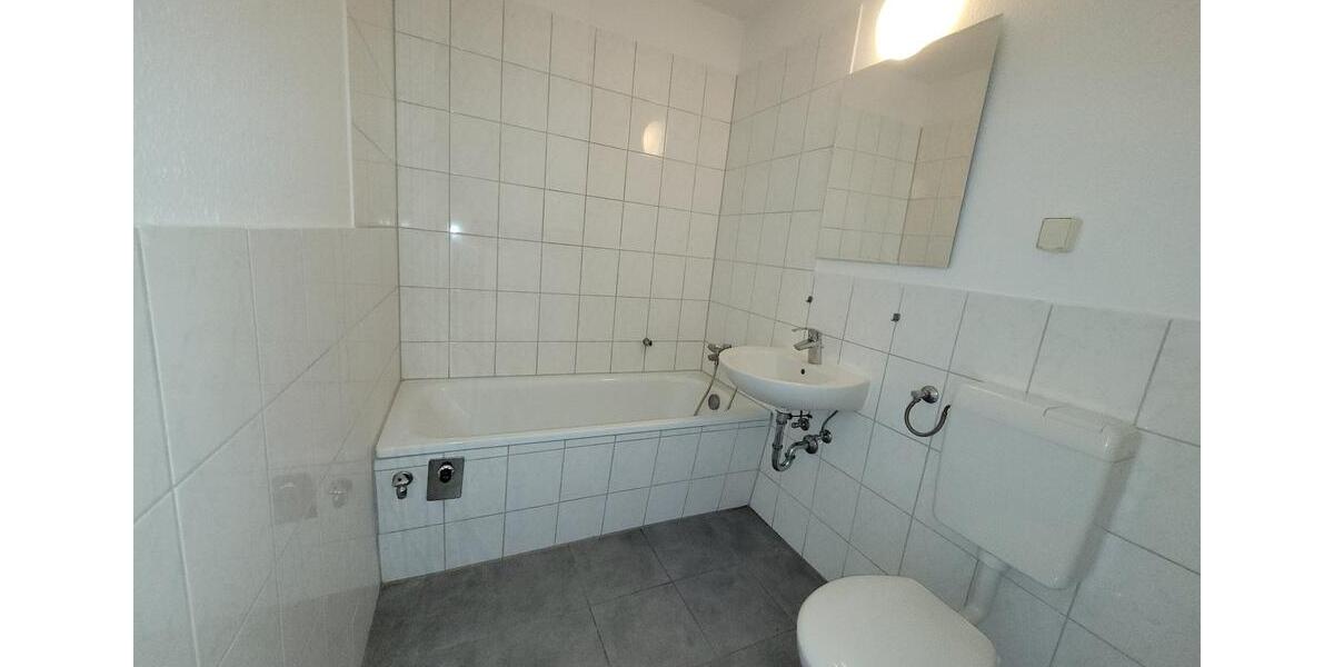 Erdgeschoßwohnung Halle (Saale) Silberhöhe - 3 Zimmer, 56 m&sup2;, 361&euro; | Angebot:26677781