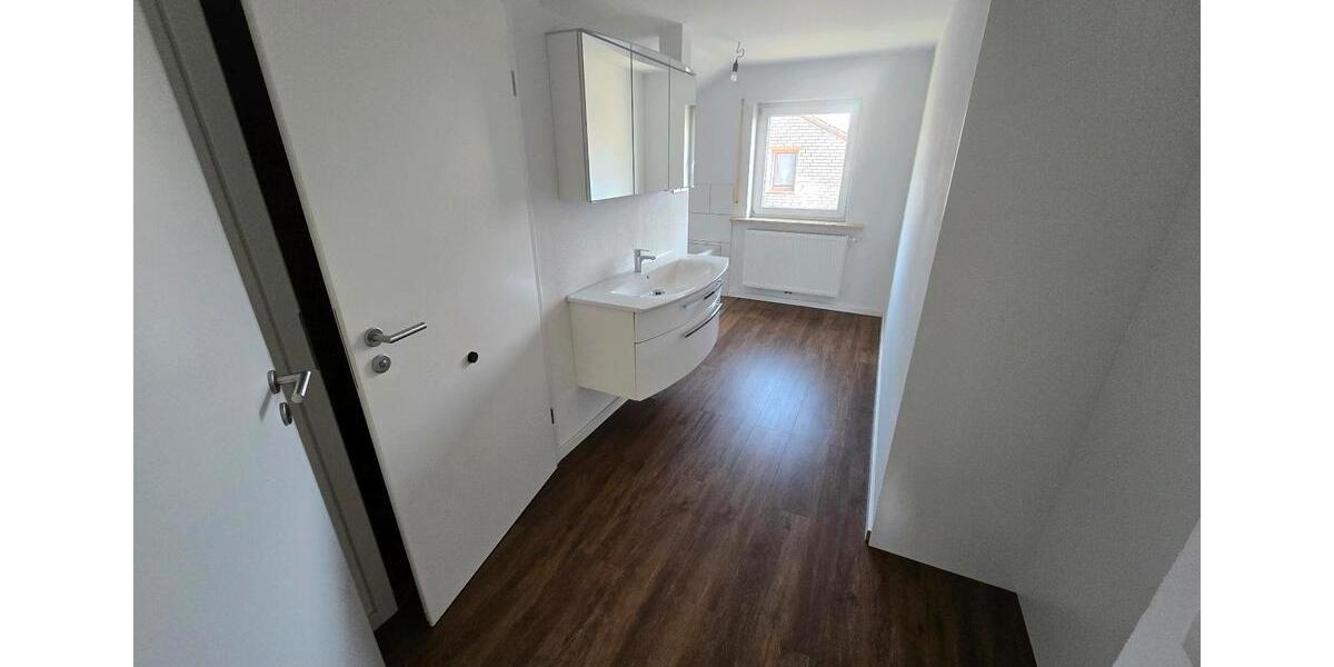 Loft - Studio - Atelier Scheinfeld - 4 Zimmer, 110 m&sup2;, 950&euro; | Angebot:26006538