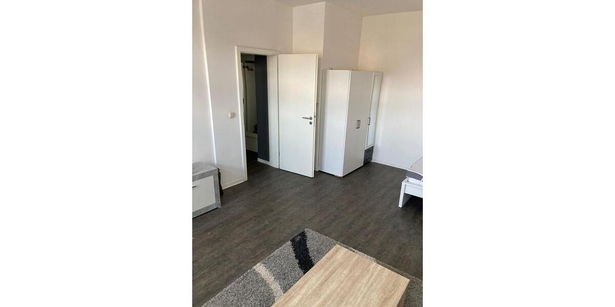 Etagenwohnung Neubrandenburg - 1 Zimmer, 42 m&sup2;, 449&euro; | Angebot:25901355