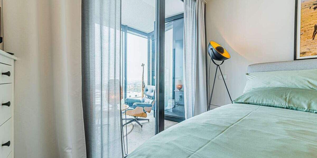 Etagenwohnung Frankfurt am Main Sachsenhausen - 2 Zimmer, 67 m&sup2;, 2.650&euro; | Angebot:24903140