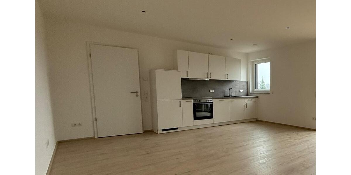 Etagenwohnung Neuötting - 1 Zimmer, 63 m&sup2;, 695&euro; | Angebot:24892987