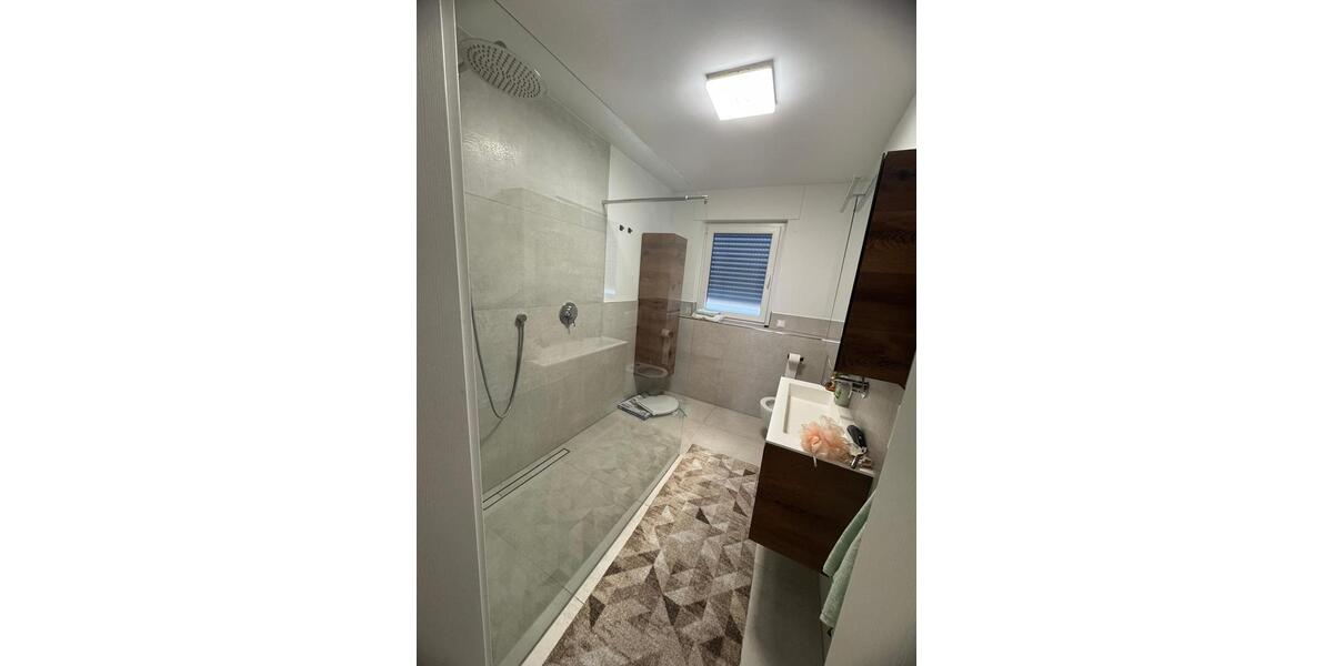 3 Zimmer Küche Bad GästeWC Wohnung in Dietkirchen 1 zimmer