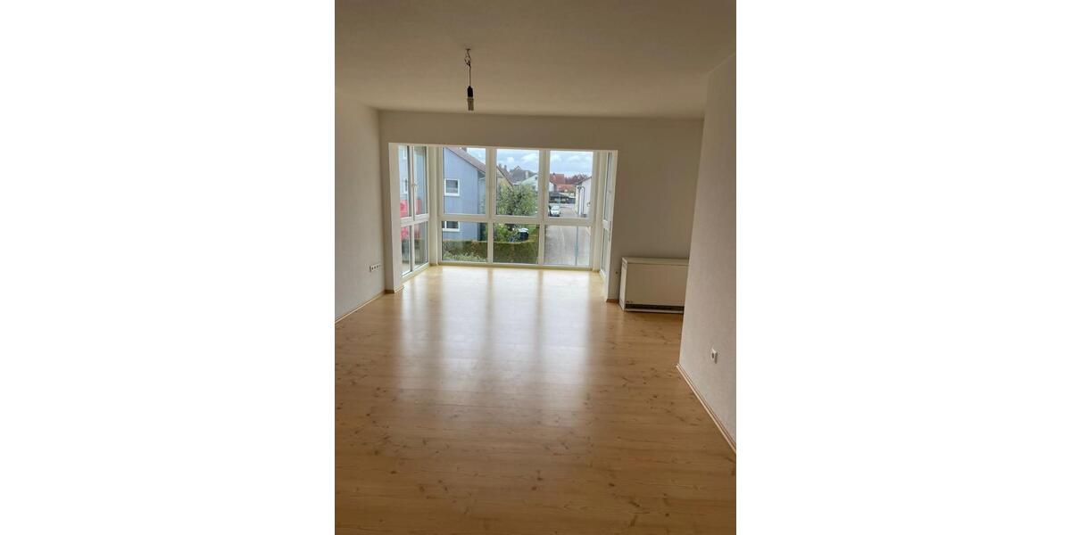 Etagenwohnung Bad Windsheim - 1 Zimmer, 40 m&sup2;, 700&euro; | Angebot:24745778