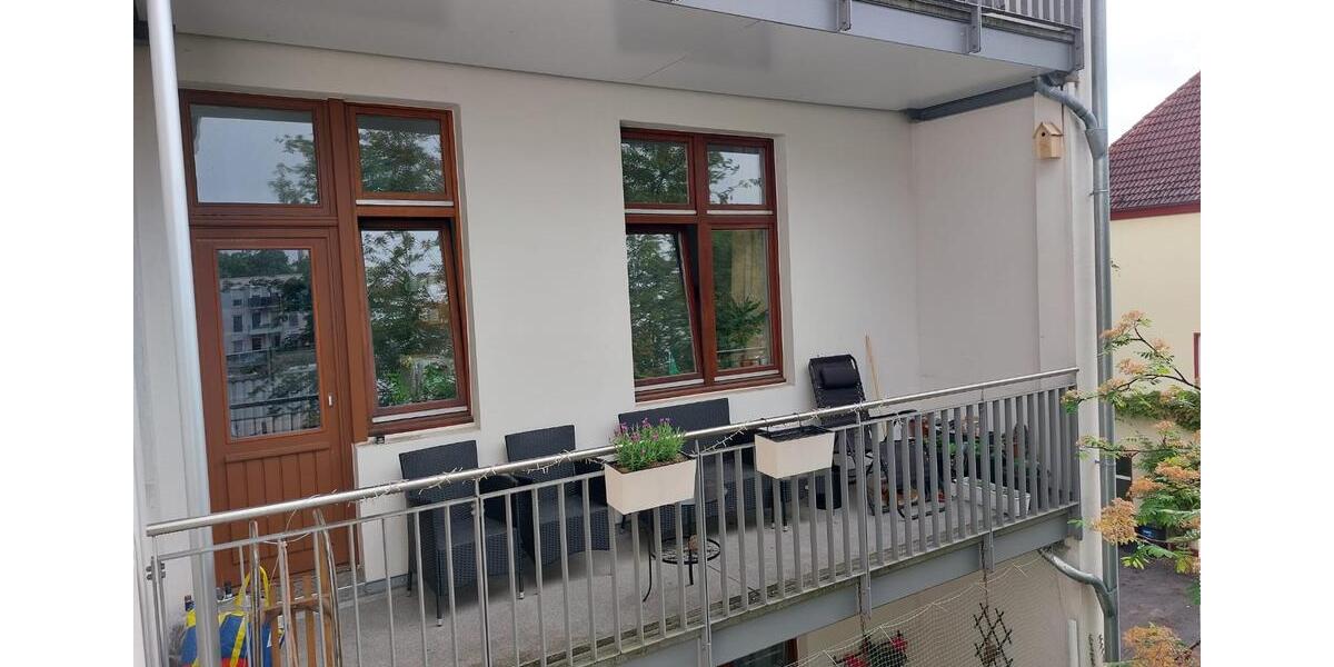 Wohnen auf Zeit Bielefeld Mitte - 5 Zimmer, 130 m&sup2;, 572&euro; | Angebot:26656279