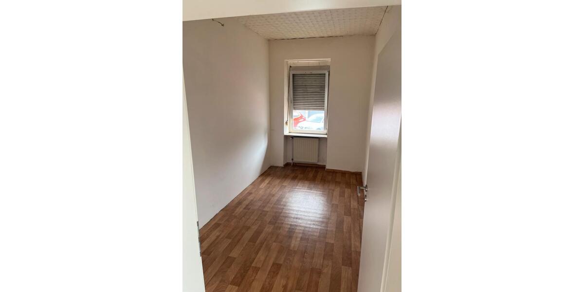 Etagenwohnung Sankt Wendel - 1 Zimmer, 35 m&sup2;, 381&euro; | Angebot:25963317