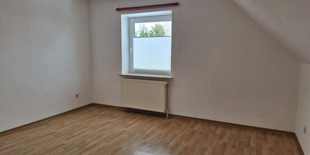 Etagenwohnung Saterland / Sedelsberg Sedelsberg-Hüllen I - 2 Zimmer, 65 m&sup2;, 500&euro; | Angebot:26657903