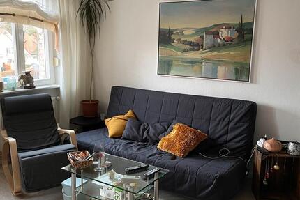 möbeliertes Zimmer in 2-Personen WG mit eigenem Balkon und Küche 1 zimmer