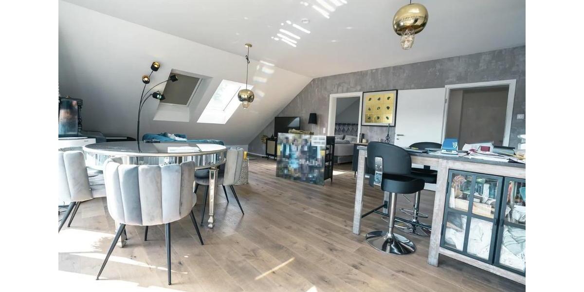 Dachgeschoßwohnung Forstinning - 2.5 Zimmer, 75 m&sup2;, 1.380&euro; | Angebot:24725387