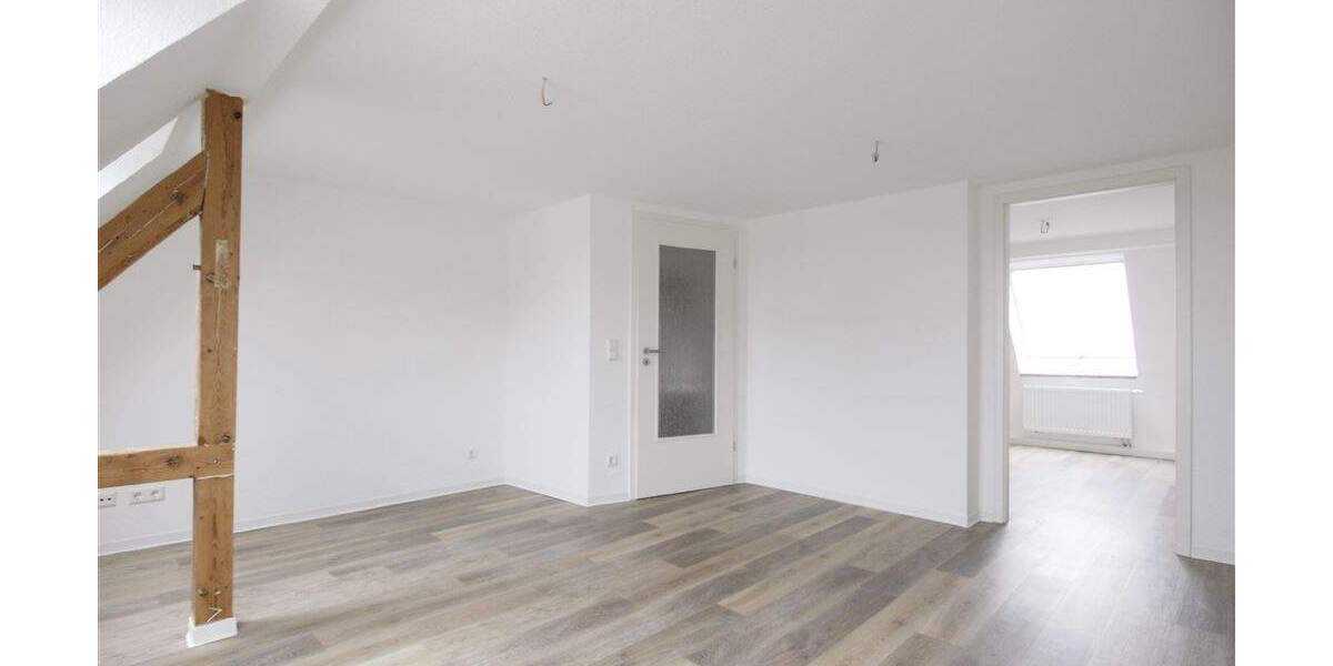 Etagenwohnung Mittweida - 2 Zimmer, 50 m&sup2;, 350&euro; | Angebot:23802318