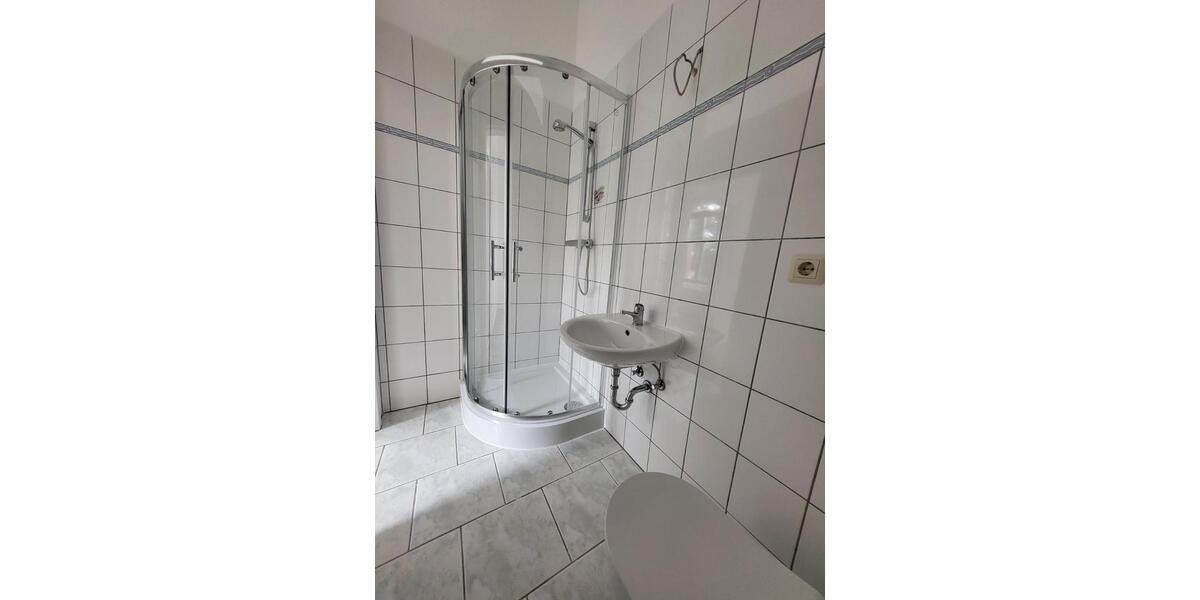 Erdgeschoßwohnung Staßfurt - 1 Zimmer, 43 m&sup2;, 258&euro; | Angebot:24534932