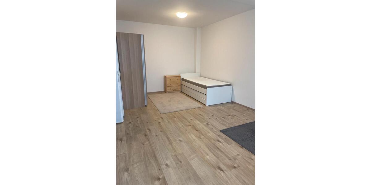 Etagenwohnung Worms - 5 Zimmer, 156 m&sup2;, 1.500&euro; | Angebot:23796421