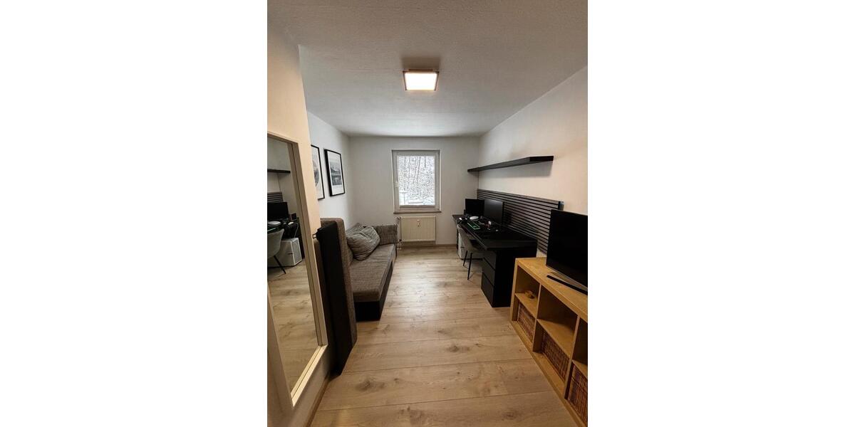 Qualität zum guten Preis von privat: Wohnen im Grünen mit Balkon 3 zimmer