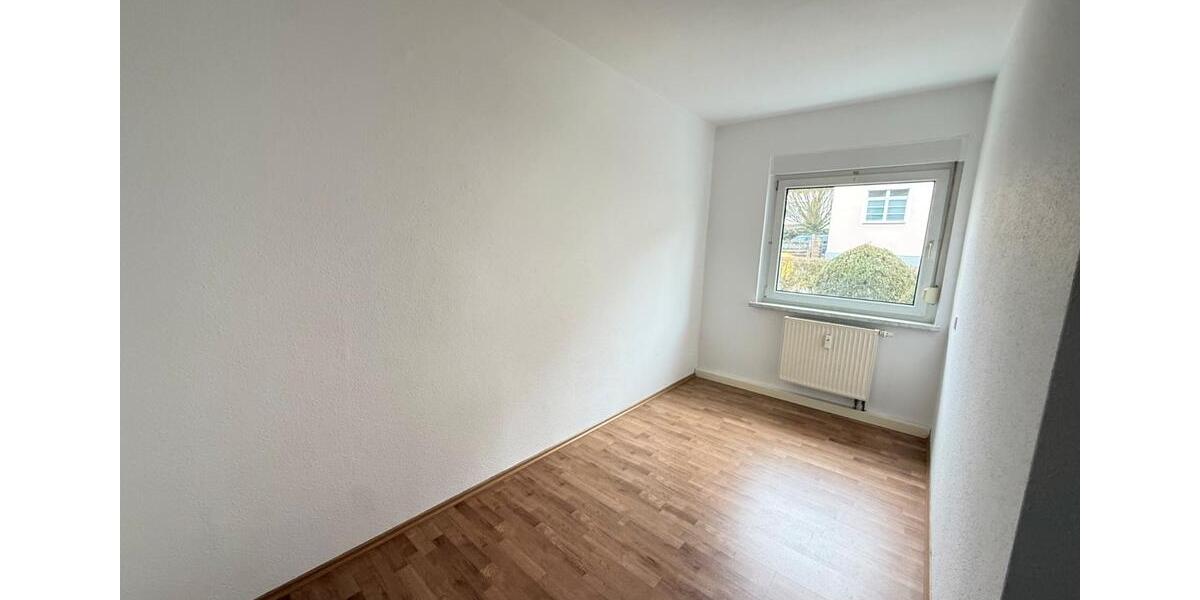 Erdgeschoßwohnung Markkleeberg - 2 Zimmer, 32 m&sup2;, 390&euro; | Angebot:26038394