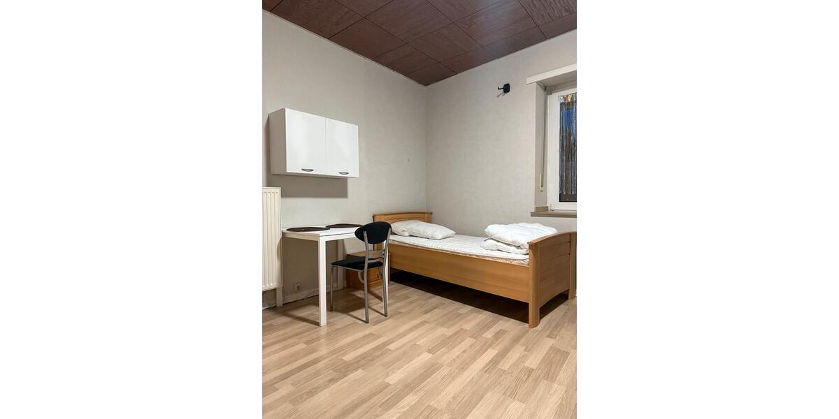Wohnen auf Zeit Erkelenz - 3 Zimmer, 70 m&sup2;, 370&euro; | Angebot:26628628