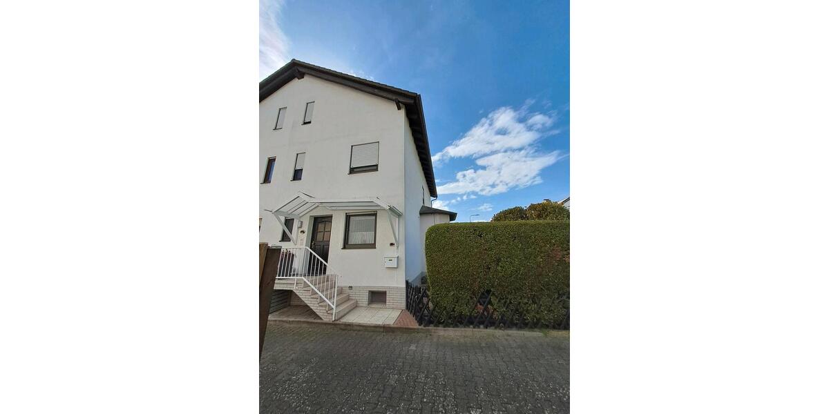 Reihenhaus Flörsheim am Main - 4 Zimmer, 140 m&sup2;, 1.780&euro; | Angebot:24788877