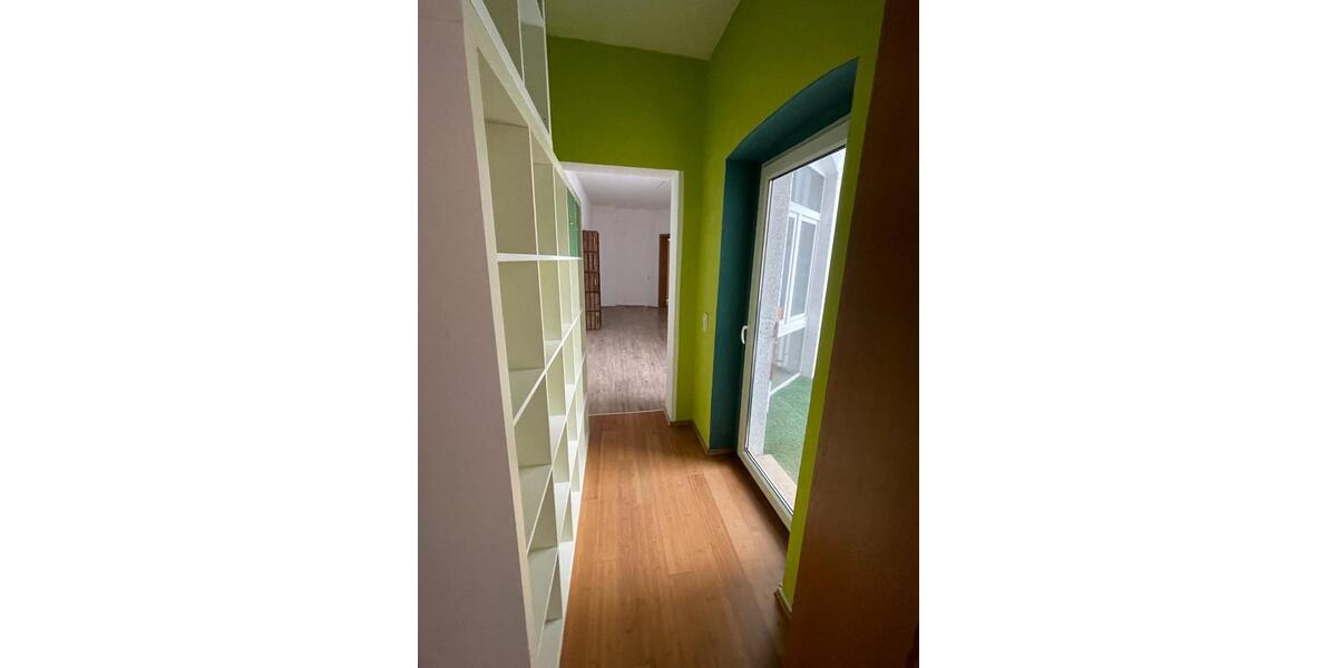 Etagenwohnung Erfurt - 3 Zimmer, 99 m&sup2;, 950&euro; | Angebot:25831916