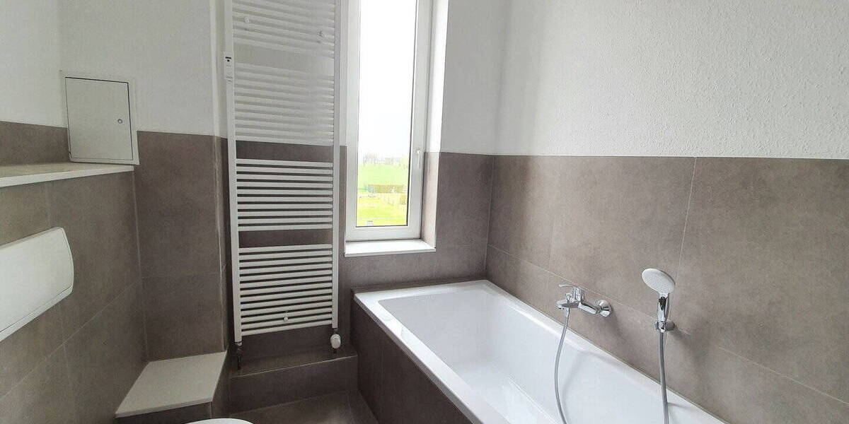 Etagenwohnung Velten Heidekrug - 2 Zimmer, 81 m&sup2;, 1.025&euro; | Angebot:26154500