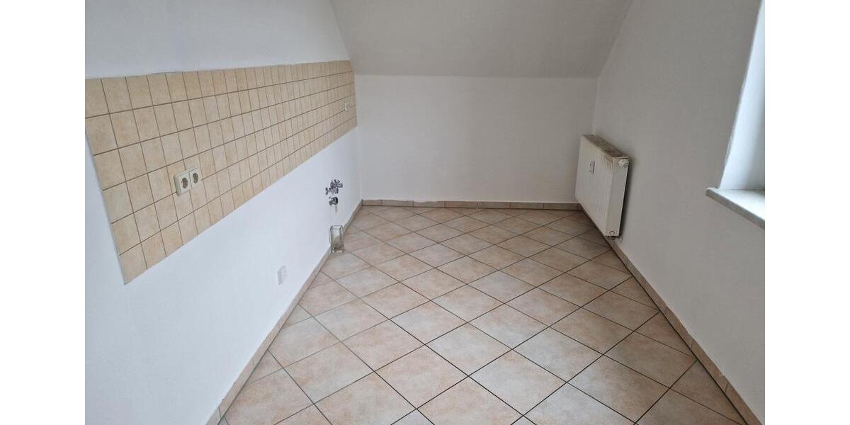 Etagenwohnung Stollberg (Erzgebirge) - 2 Zimmer, 60 m&sup2;, 336&euro; | Angebot:25999263